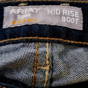 ARIAT REBAR CARGO JEANS SIZE 28 short